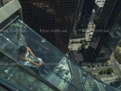 Аттракцион под облаками