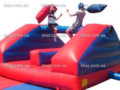 Бои на подушках