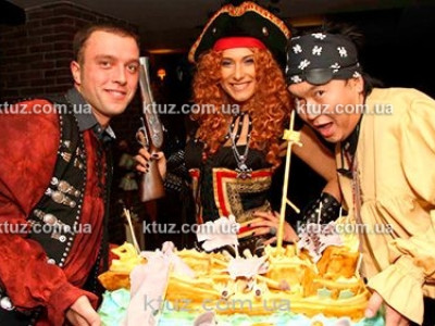 Вечеринка в пиратском стиле Вечеринка в пиратском стиле