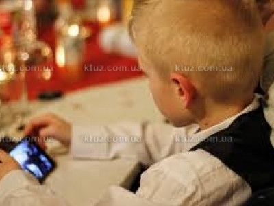 Инвесторы Apple написали открытое письмо об опасной зависимости детей от смартфонов Инвесторы Apple написали открытое письмо об опасной зависимости детей от смартфонов