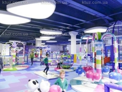 Досуг для всей семьи - популярные площадки с аттракционами в украинской столице Досуг для всей семьи - популярные площадки с аттракционами в украинской столице