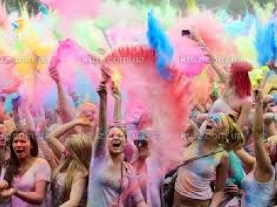 Праздники мая: фестиваль красок в Нью-Йорке Праздники мая: фестиваль красок в Нью-Йорке