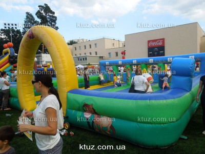 Козырный Туз на праздновании Дня Независимости США Козырный Туз на праздновании Дня Независимости США