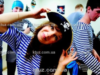 Вечеринка в пиратском стиле Вечеринка в пиратском стиле