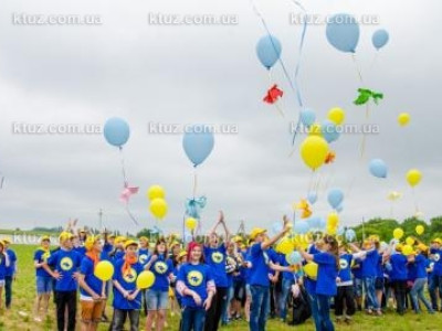 Для донецких детей создают условия для отдыха и развлечений Для донецких детей создают условия для отдыха и развлечений