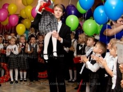 В черниговском парке состоялись увлекательные празднования дня знаний В черниговском парке состоялись увлекательные празднования дня знаний