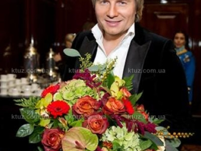 Поздравления "главному блондину" от украинских певиц Поздравления "главному блондину" от украинских певиц