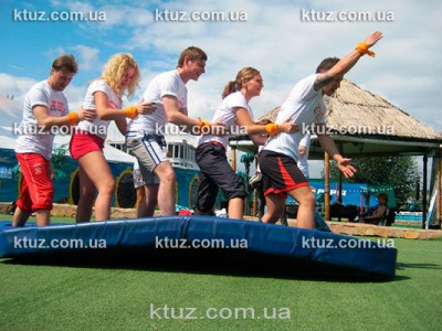 Командные лыжи