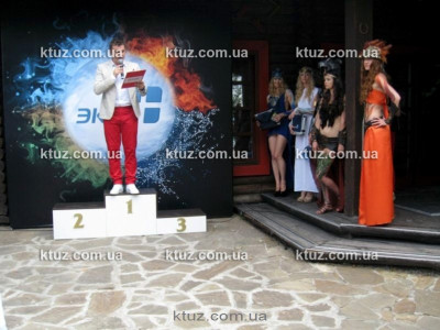 Пьедестал для награждения