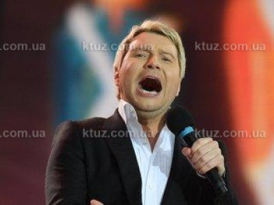 Поздравления "главному блондину" от украинских певиц Поздравления "главному блондину" от украинских певиц