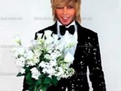 Как отмечают Женский день знаменитости?