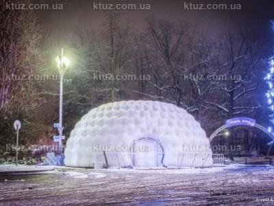 Новогодние развлечения в киевском ВДНХ