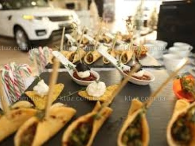 Как и чем накормить гостей: форматы кейтеринга Как и чем накормить гостей: форматы кейтеринга