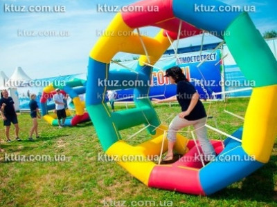 Безопасность надувных аттракционов Безопасность надувных аттракционов