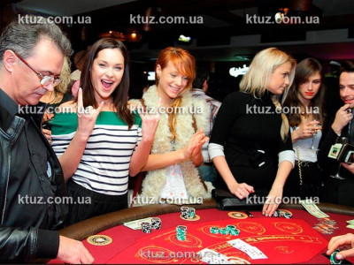 Вечеринка на теплоходе Вечеринка на теплоходе