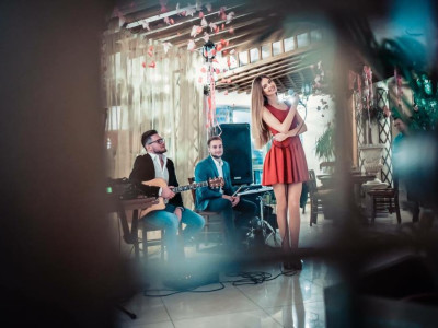 Музыкальный коллектив CELEBRITY