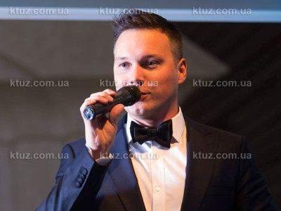 Денис Сидора