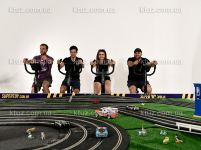 Автогонки на велотренажерах Автогонки на велотренажерах