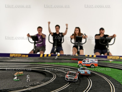 Автогонки на велотренажерах Автогонки на велотренажерах
