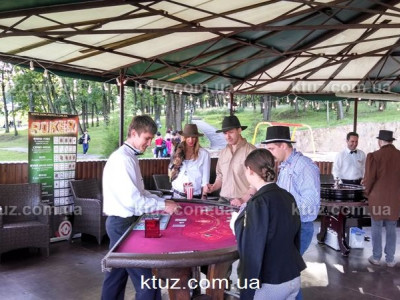 Plarium отпраздновал день рождения с компанией Козырный Туз Plarium отпраздновал день рождения с компанией Козырный Туз