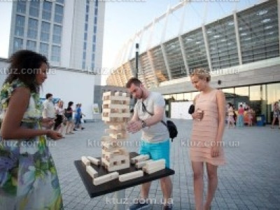 Гавайская вечеринка на пляже Гавайская вечеринка на пляже