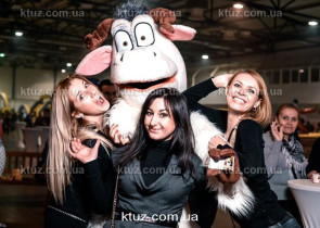 Фестиваль развлечений «Козырный Туз» в МВЦ