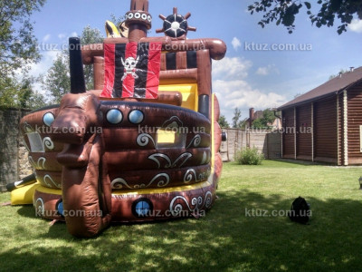 Пиратский Корабль