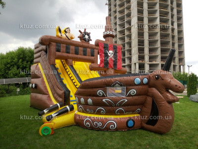 Пиратский Корабль