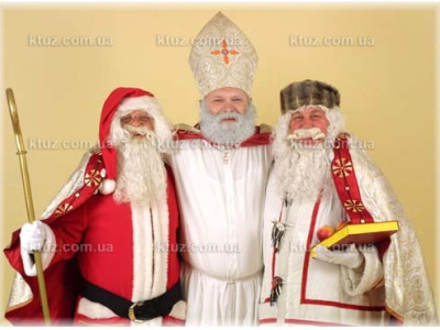 Меняет ли Дед Мороз имя, путешествуя по странам? Меняет ли Дед Мороз имя, путешествуя по странам?