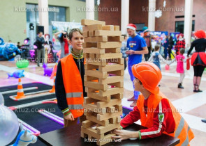 Новогодний утренник «Страна Чудес»